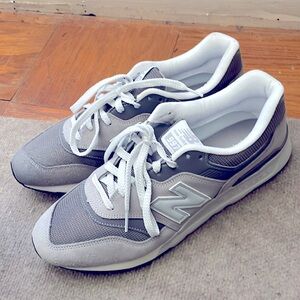 Gray New Balance 997H